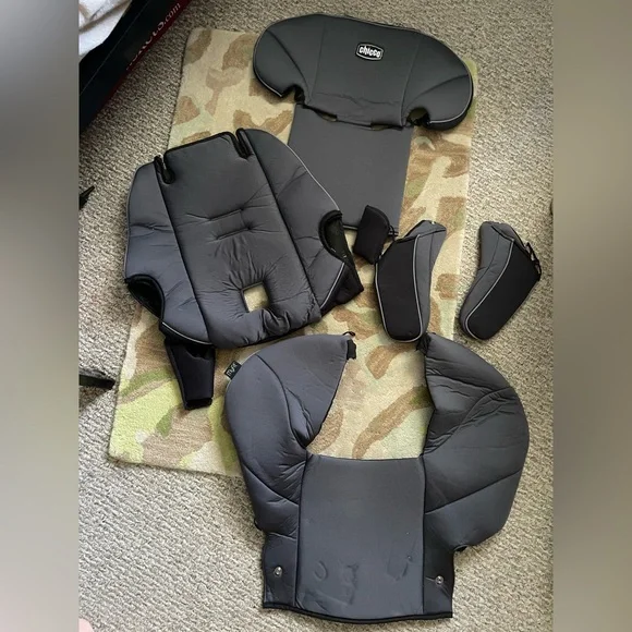 Chicco MyFit car seat cover - Picture 1 of 6